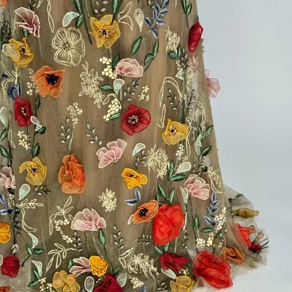 Brand New US 8 MARCHESA Embroidered Organza Floral Evening Gown - Picture 9 of 13